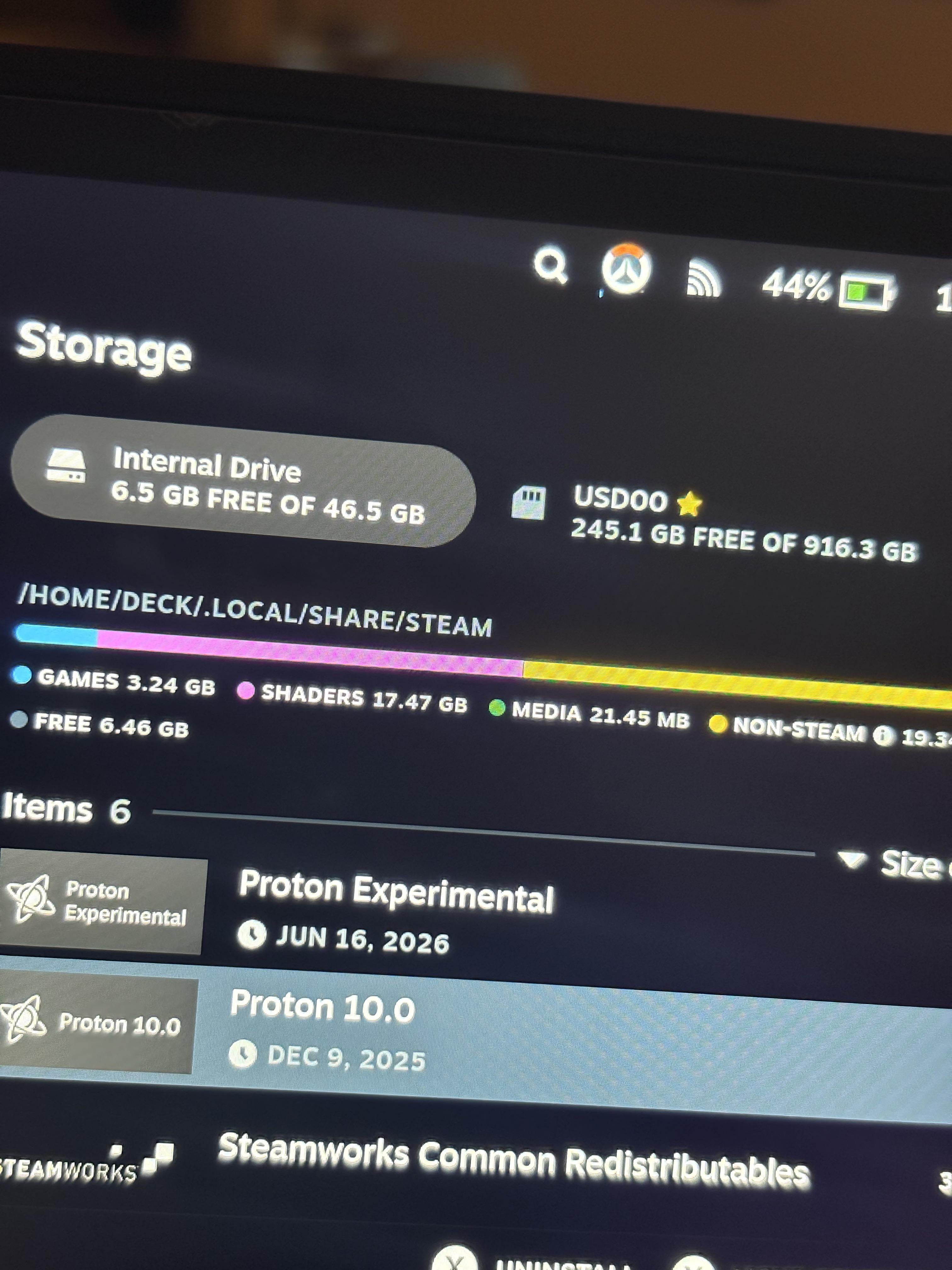 SteamOS storage management screen highlighting shader pre-caching files on internal SSD