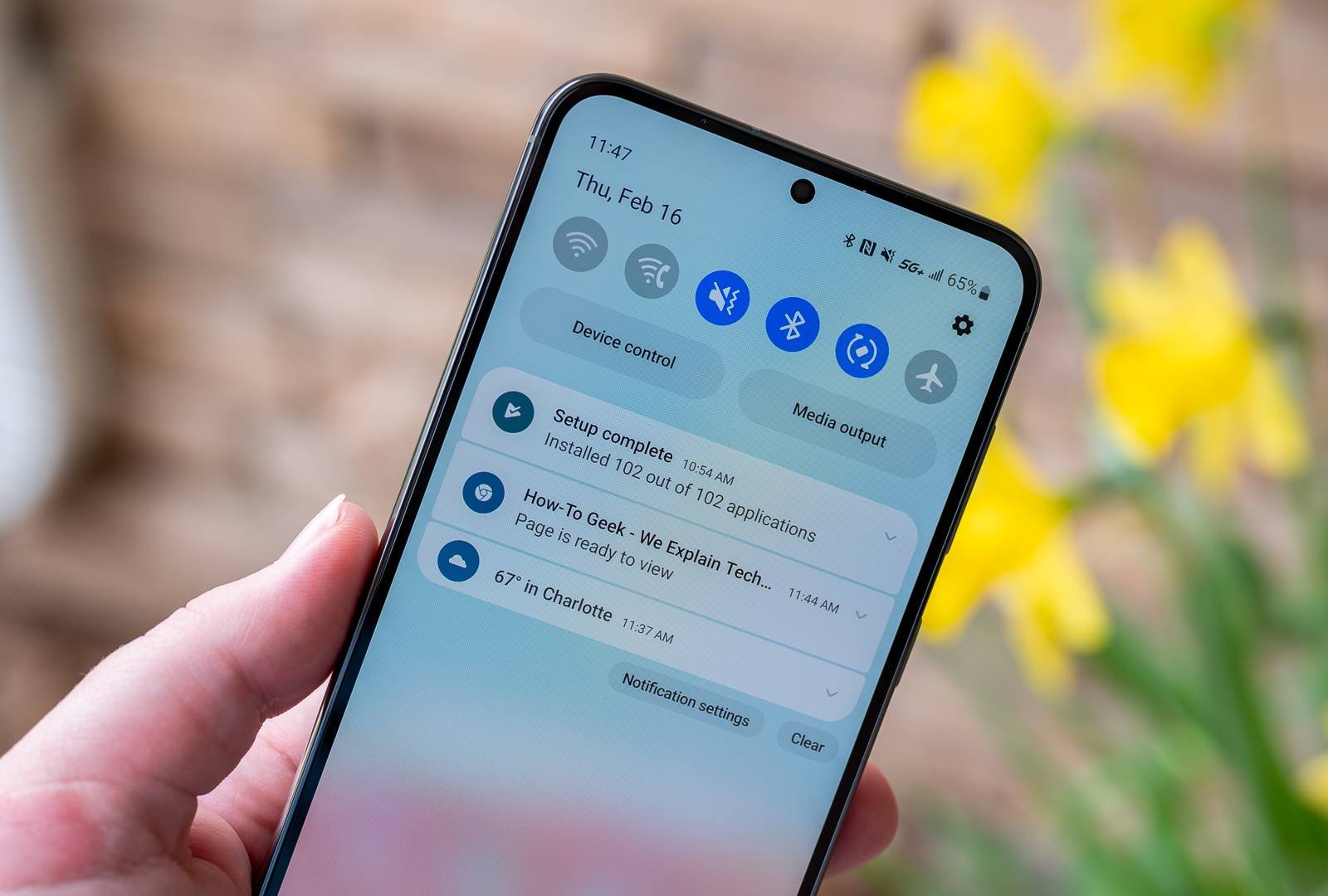 Android system toggle to block app notifications